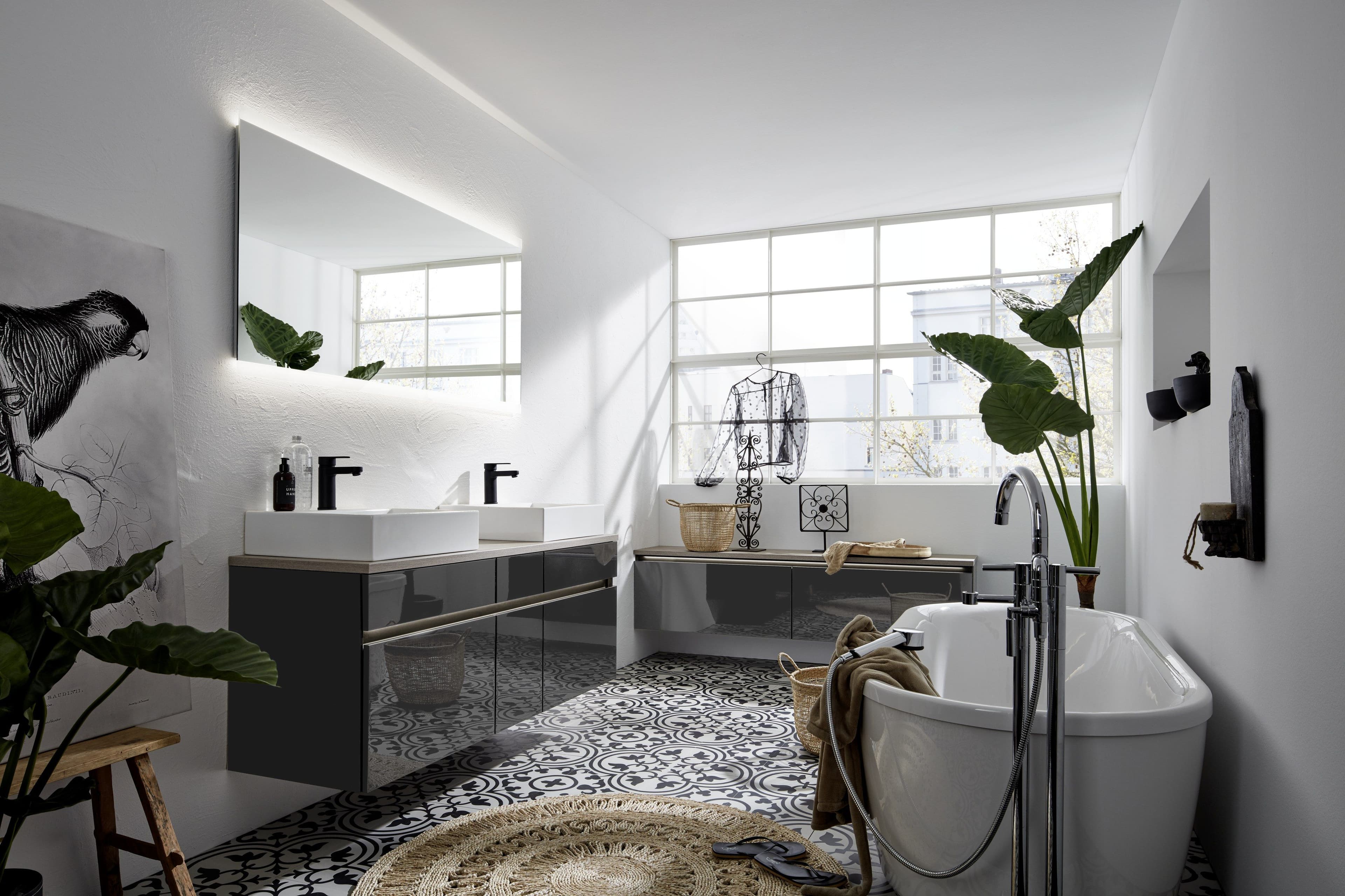 Nolte SPA Nova Lack Graphit Hochglanz: Bad-Komposition mit Mattlack-Front